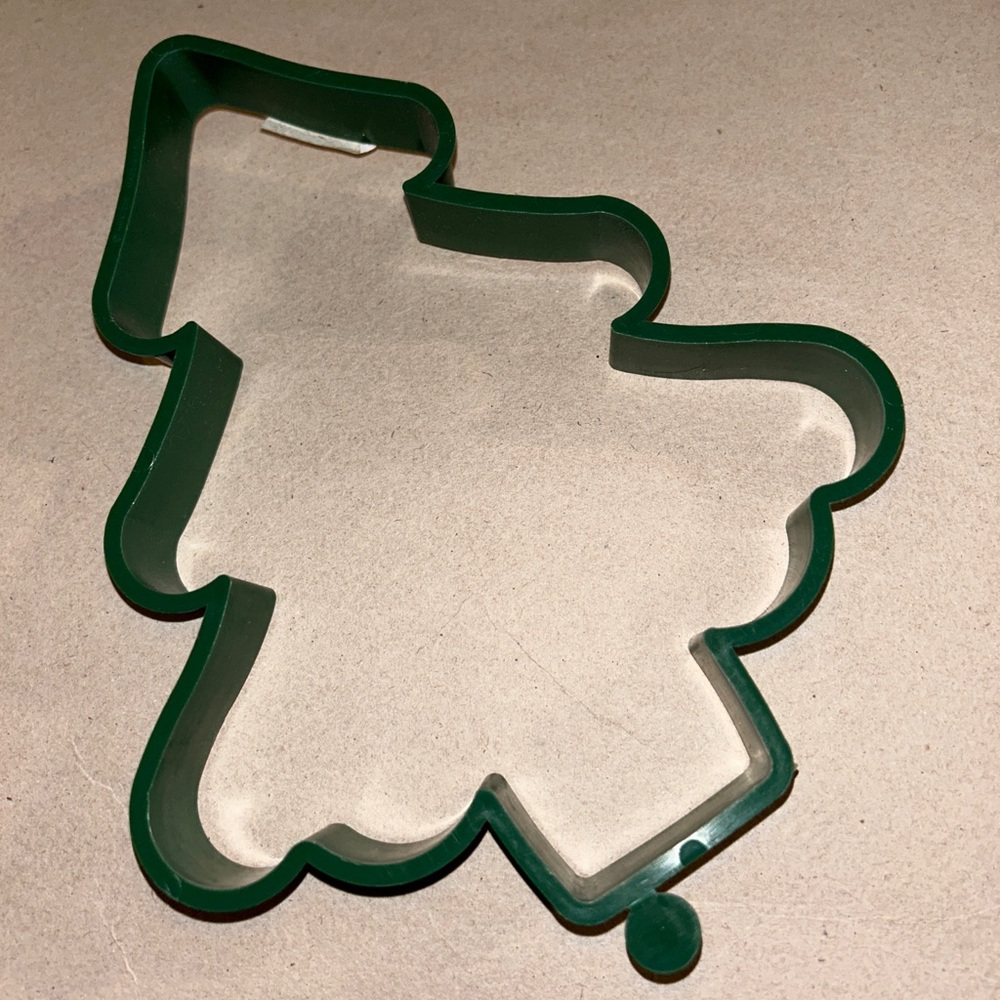 Vintage Mid Century Christmas  tree shaper large Plastic Cookie cutter 90’s